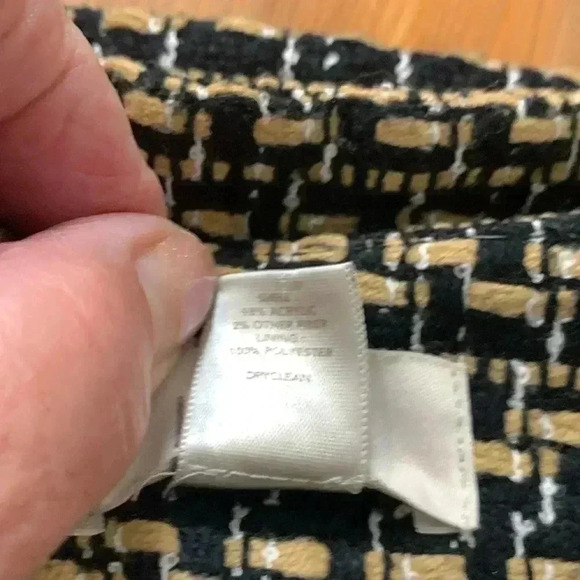 Loft Skirt, Black Gold and White Weave, Faux Belt, Fully Lined, Winter Weight - Picture 7 of 7